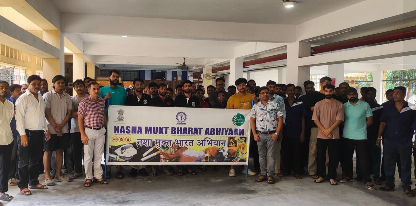 ‘নেশামুক্ত ভারত’ গড়ার অঙ্গীকার, আইআইটি খড়গপুরে ছাত্রছাত্রীদের শপথ!