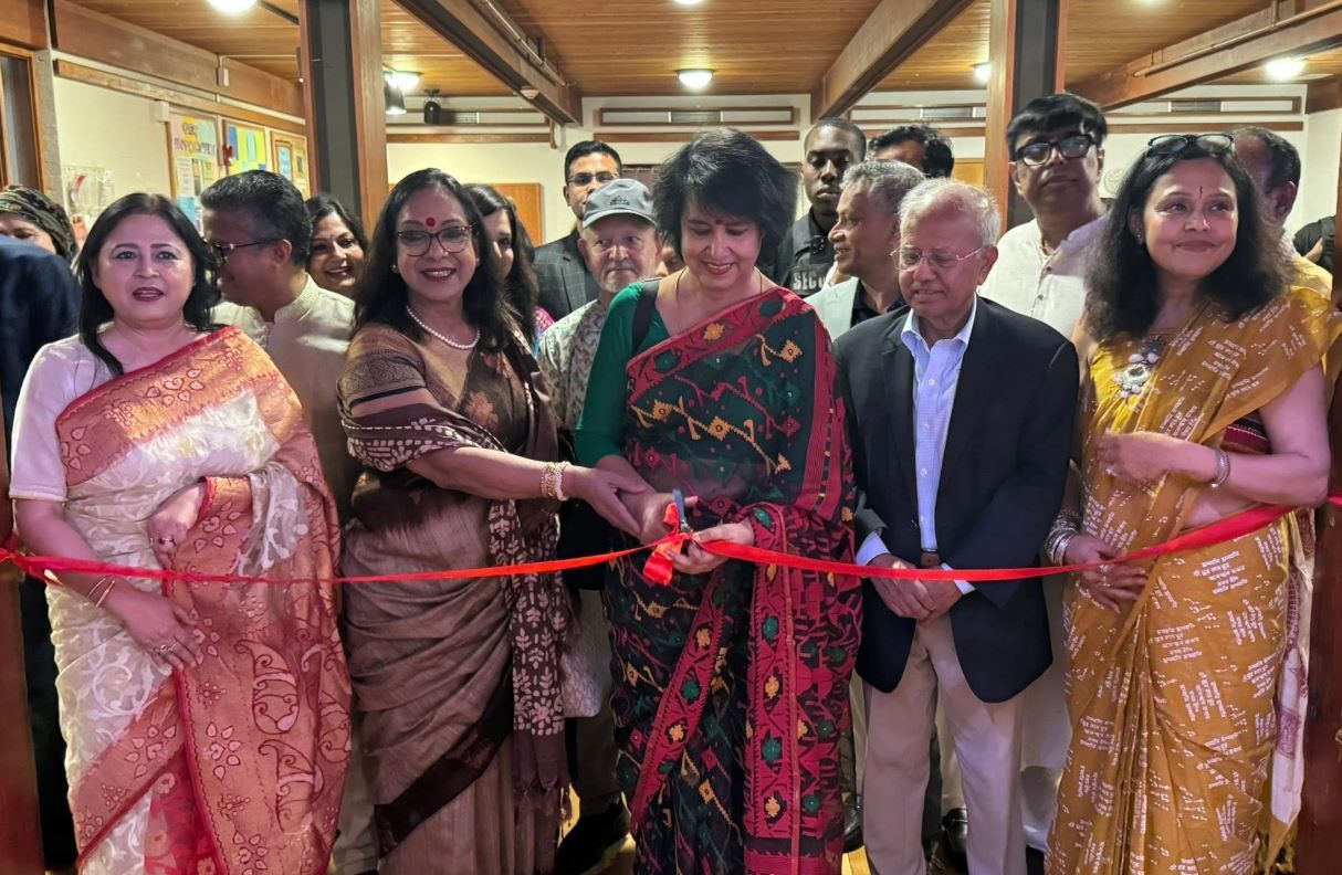 মার্কিন যুক্তরাষ্ট্রের মেরিল্যান্ডে শুরু হলো ডিসি বইমেলা ২০২৬, উদ্বোধন করলেন তসলিমা নাসরিন!