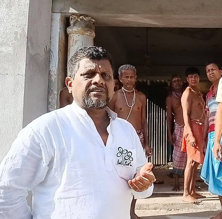 সুজয় হাজরার ঘনিষ্ঠ তৃণমূল নেতা গ্রেপ্তার, জোর জল্পনা দাঁতনে!