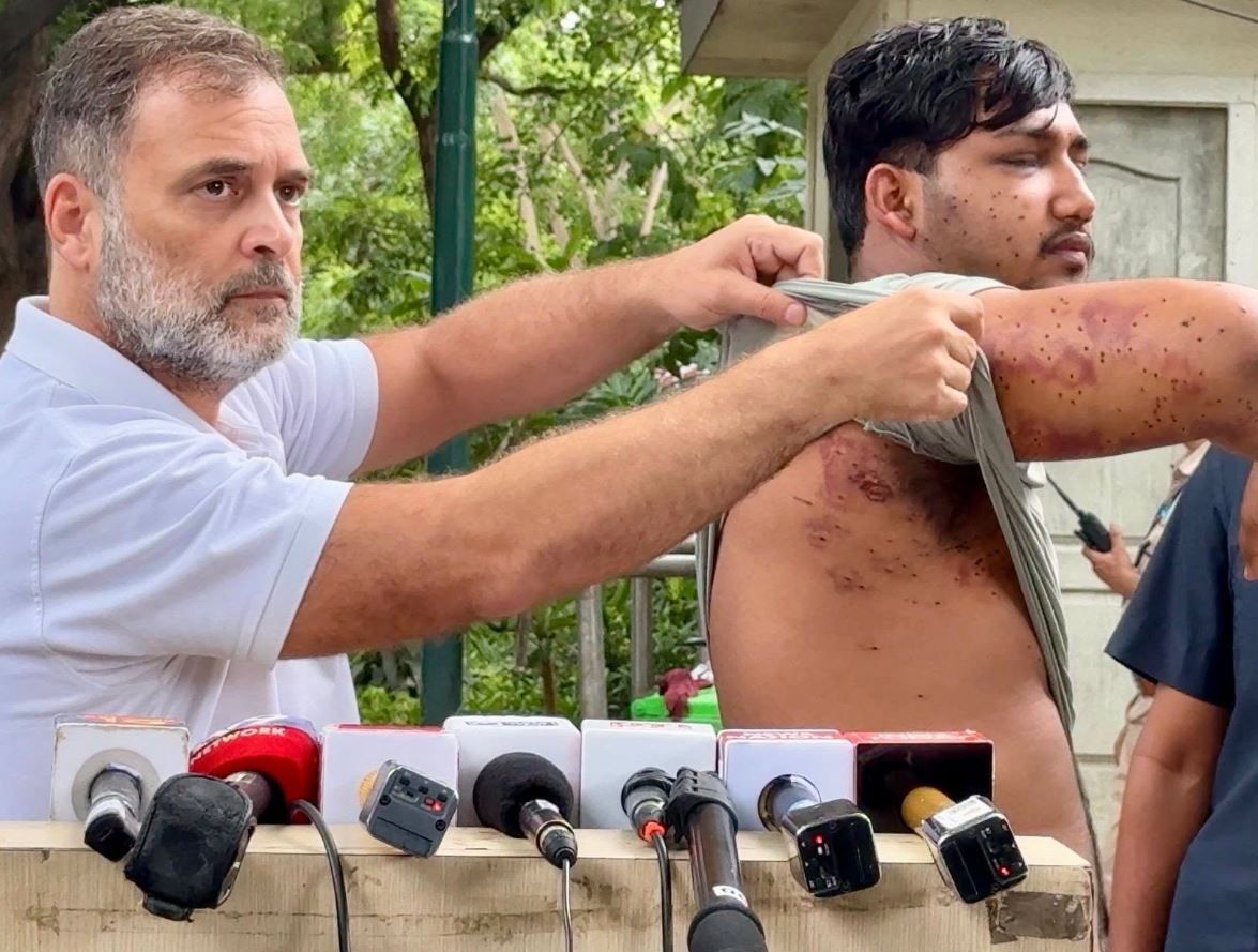 যন্তরমন্তরের আন্দোলন থেকে দূরে থাকার নির্দেশ দিল দিল্লি বিশ্ববিদ্যালয়, তীব্র আক্রমণ রাহুল গান্ধীর!