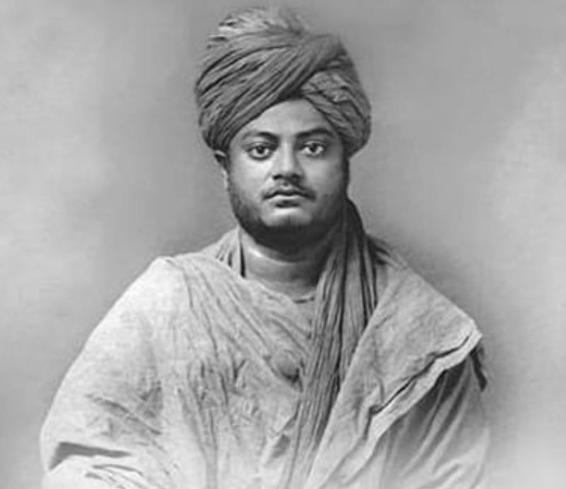 যখন সময়ের দর্পণে ফিরে আসেন বিবেকানন্দ — দেবরাজ সাহা
