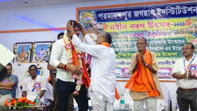 পরমানন্দপুর জগন্নাথ ইনস্টিটিউশনে নবীন বরণ ও ড. শ্যামাপ্রসাদ মুখার্জী স্মরণ অনুষ্ঠান, উপস্থিত মন্ত্রী অশোক দিন্ডা!