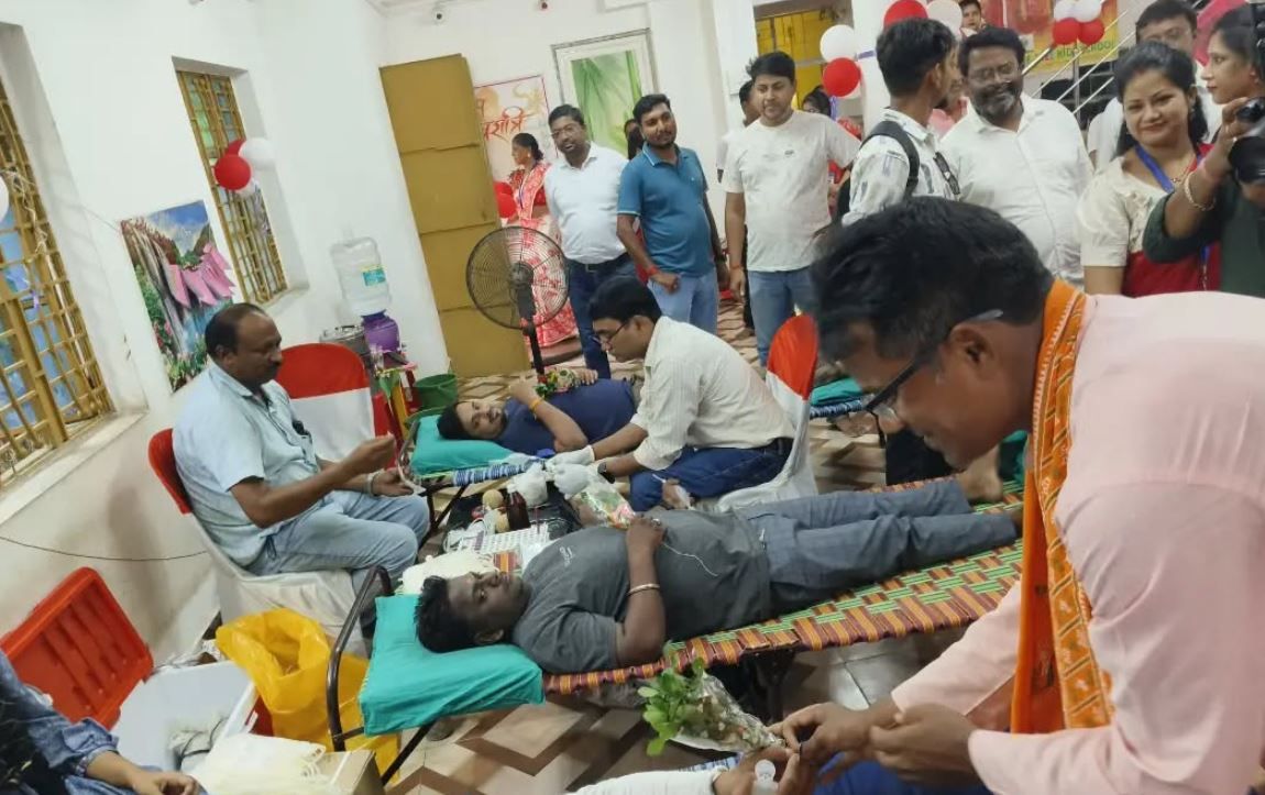 এক ব্যাগ রক্ত, এক নতুন জীবন—দ্য ট্রি কিডস স্কুলের উদ্যোগে স্বেচ্ছায় রক্তদান শিবির!