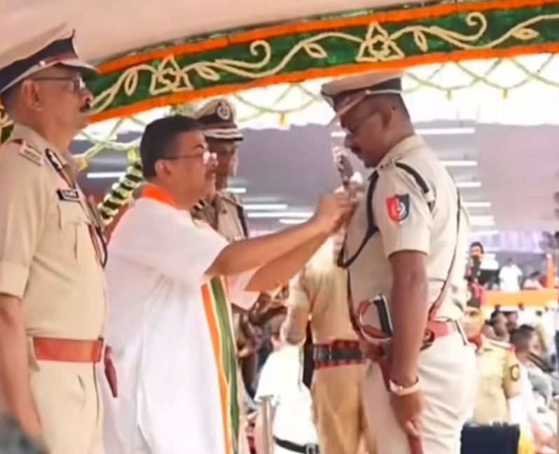 স্বাধীনতা দিবসে মুখ্যমন্ত্রী পদক, সম্মানিত পূর্ব মেদিনীপুরের পুলিশ সুপার অংশুমান সাহা!