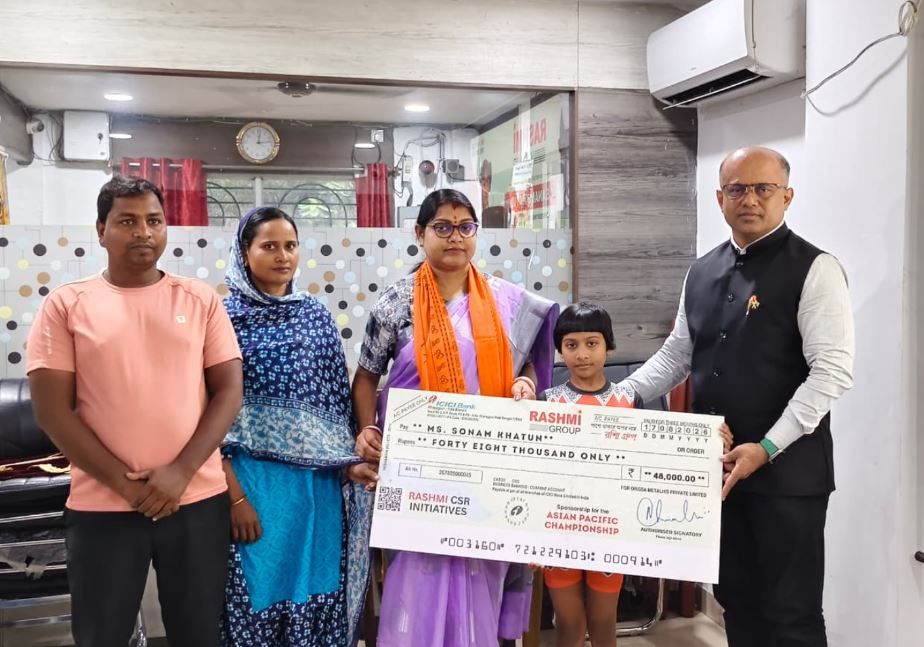 রশ্মি গ্রুপের সহায়তায় পিংলার সনম, আন্তর্জাতিক যোগাসন মঞ্চে ভারতকে প্রতিনিধিত্বের স্বপ্ন!