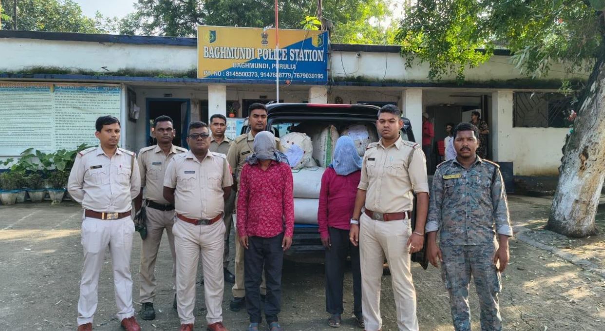 পুরুলিয়ার বাঘমুণ্ডিতে পুলিশের বড়সড় অভিযান, ৪৫৯ কেজি সন্দেহভাজন পপি স্ট্র ডাস্ট  (Poppy straw) উদ্ধার!