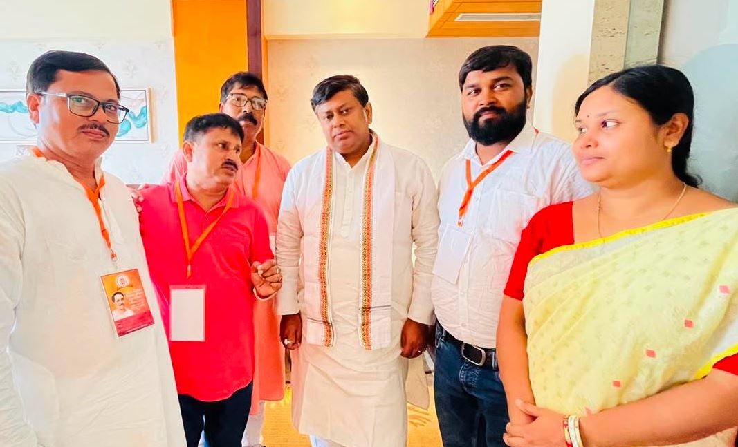 খড়গপুরে সুকান্তের বিস্ফোরক মন্তব্য, ‘তৃণমূল নেতার হাতে পিস্তল থাকবে—এটাই স্বাভাবিক!’
