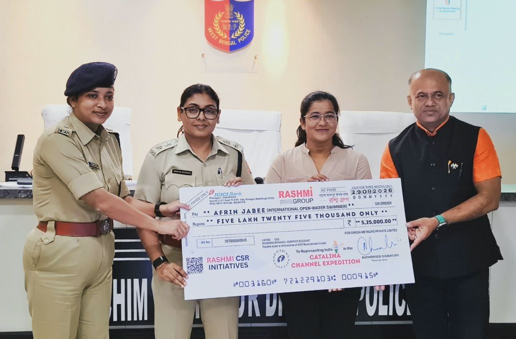 ক্যাটালিনা চ্যানেল জয়ের স্বপ্নে আফরিনের পাশে রশ্মি গ্রুপ, মোট সহায়তা ১০ লক্ষ ২৫ হাজার টাকা!