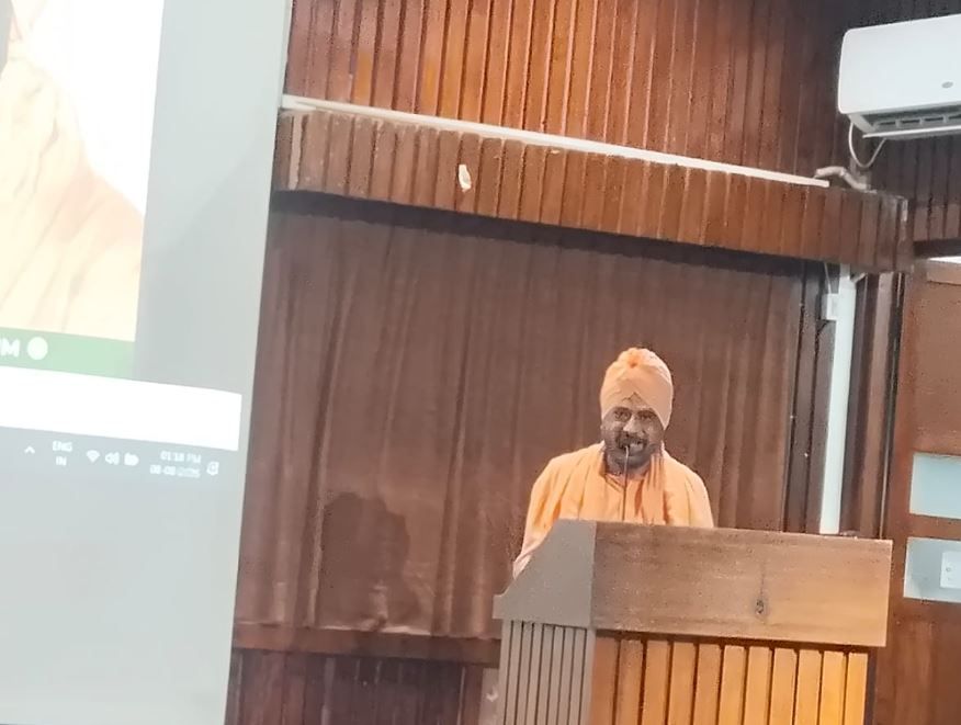 আইআইটি খড়গপুরের প্ল্যাটিনাম জুবিলিতে কার্তিক মহারাজ, শিক্ষার্থীদের সমাজসেবার পথে এগিয়ে যাওয়ার আহ্বান!