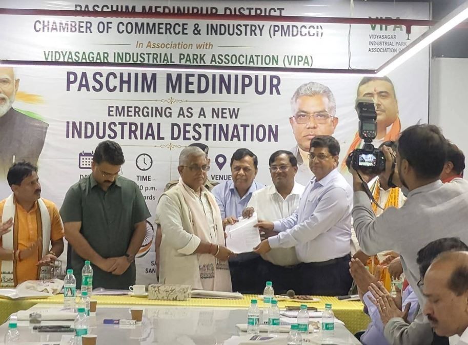 খড়গপুরে শিল্পের সমস্যা ও সম্ভাবনা নিয়ে বৈঠক, নতুন শিল্প আনতে উদ্যোগের বার্তা!