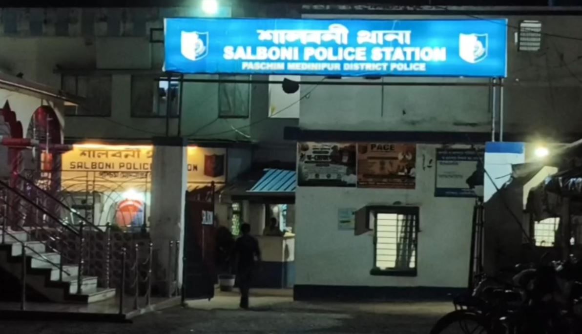 শালবনির জমি দুর্নীতি মামলা: প্রাক্তন বিধায়ক সুজয় হাজরাকে জিজ্ঞাসাবাদ করবে সি.আই.ডি!