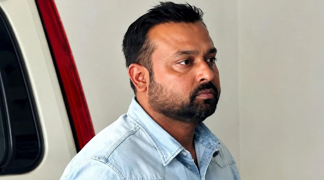 শালবনির জমি মামলায় CID-এর নোটিশ, ভবানী ভবনে হাজির অভিষেকের আপ্ত সহায়ক সুমিত রায়!