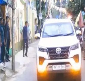 নিরাপত্তায় কড়াকড়ি, বুলেটপ্রুফ গাড়িতে মুখ্যমন্ত্রী শুভেন্দু অধিকারী!