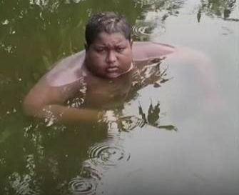 জলে ডুবে থাকলেই মিলত স্বস্তি, অনন্ত আম্বানির উদ্যোগে মুম্বইয়ে চিকিৎসাধীন মুর্শিদাবাদের ইকবাল