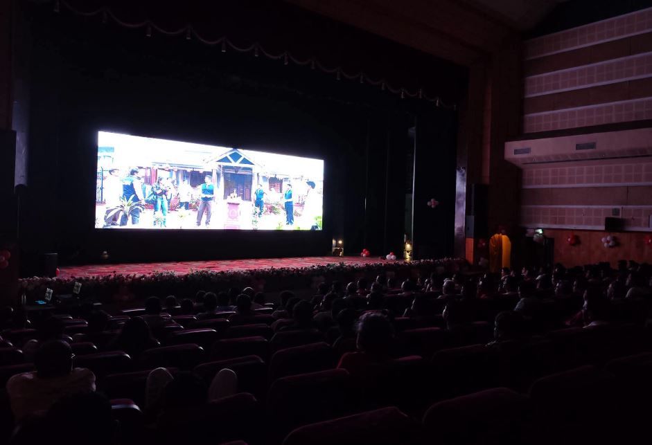 প্রবল বৃষ্টিকেও উপেক্ষা করে ‘দ্য বেঙ্গল ফাইলস’ দেখতে উপচে পড়ল ভিড়, মেদিনীপুরে বিশেষ প্রদর্শনীর আয়োজন বিজেপি বিধায়কের!