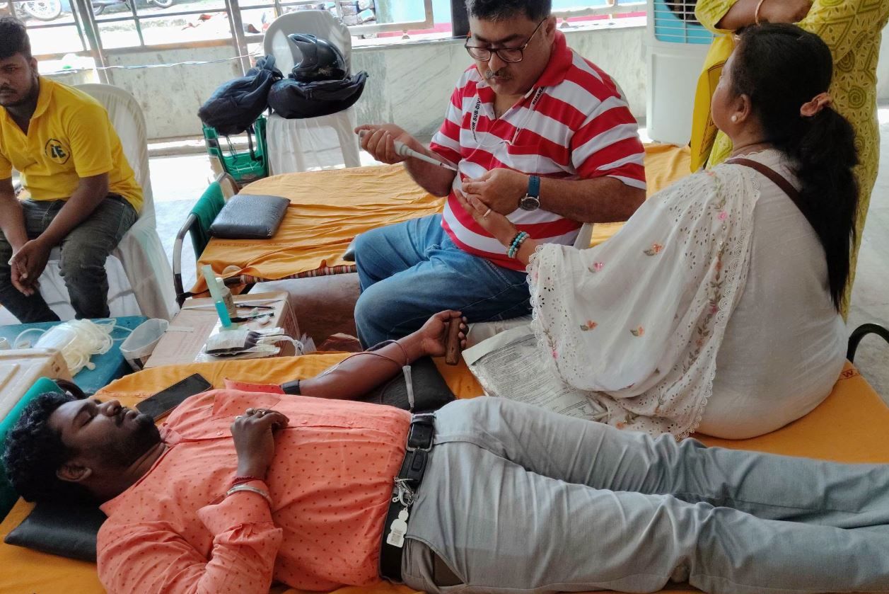 মানবতার বার্তা, চতুর্থ বর্ষে মহর ফাউন্ডেশনের স্বেচ্ছা রক্তদান শিবির!