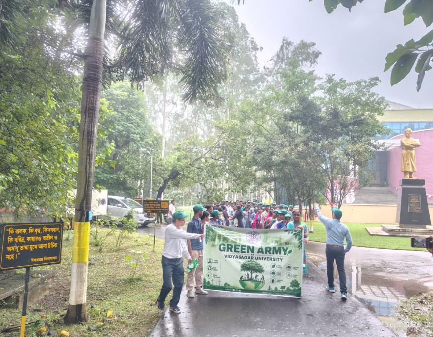 মশাবাহিত রোগ রুখতে বিদ্যাসাগর বিশ্ববিদ্যালয়ে পরিচ্ছন্নতা অভিযান ও সচেতনতা র‍্যালি!