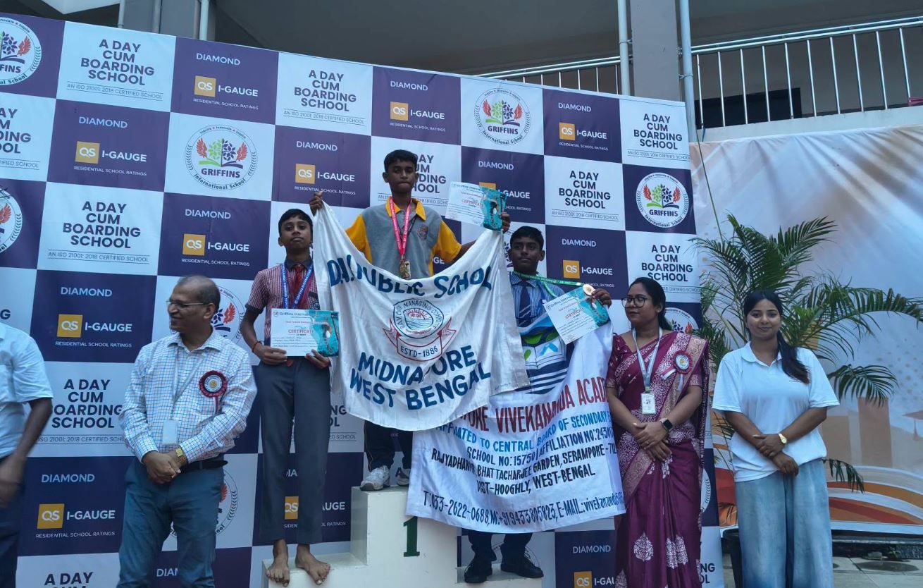 আন্তঃস্কুল সাঁতার প্রতিযোগিতায় ডিএভি পাবলিক স্কুল, মেদিনীপুরের দারুণ সাফল্য!