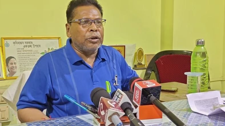 অজিত মাইতির চালকের বাড়িতে ভোরের তল্লাশি, মিলল চাকরির নথি ও ল্যাপটপ!