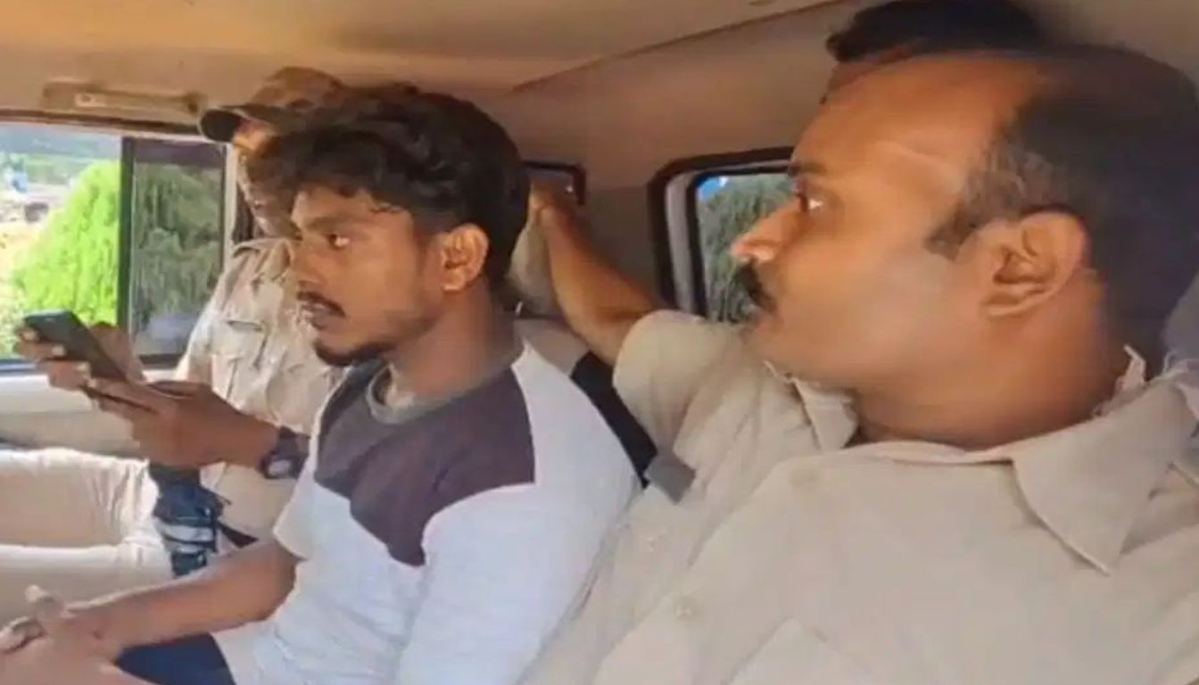 নাবালিকা সন্তান প্রসবের ঘটনায় গড়বেতায় গ্রেফতার ২১ বছরের স্বামী!