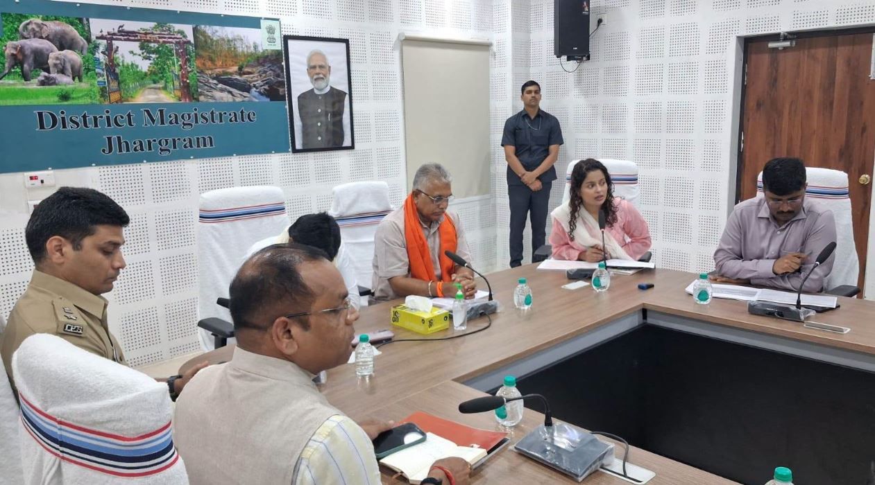 সেবা সংকল্প অভিযানের প্রস্তুতি বৈঠক, অন্নপূর্ণা যোজনা নিয়ে মন্ত্রীর স্পষ্ট বার্তা!
