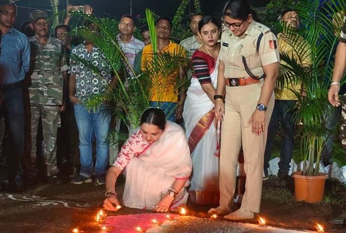 মেদিনীপুরে প্রধানমন্ত্রী নরেন্দ্র মোদীর জন্মদিন পালন করলেন সাংসদ জুন মালিয়া!
