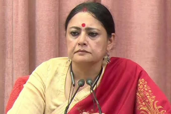 ‘রাজ্যের সংস্কৃতি আলাদা’, দুর্গাপুজোয় আমিষ বিতর্কে অগ্নিমিত্রার সাফ কথা
