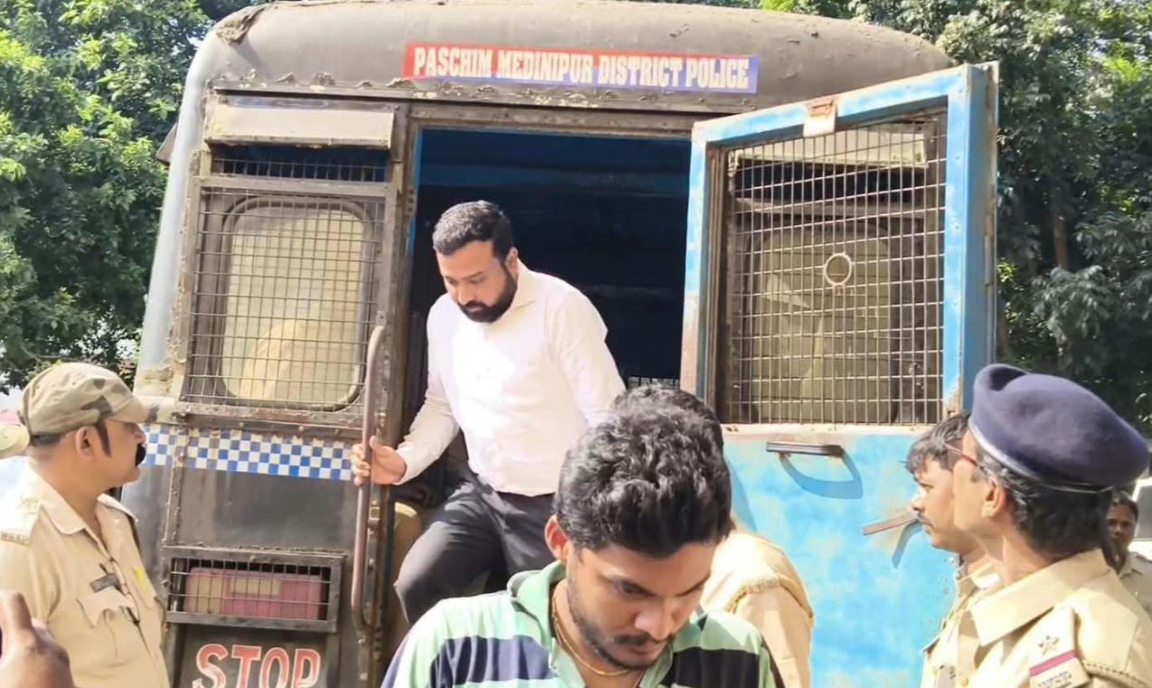 ৫০ লক্ষ টাকা তোলাবাজি-প্রতারণার মামলা: ফের ১৪ দিনের জেল হেফাজতে সুমিত রায়!