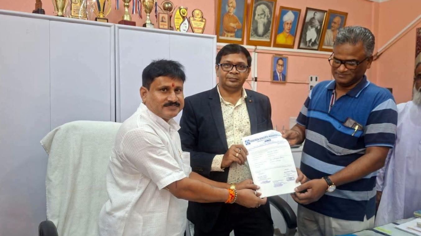 কেশপুর কলেজের নতুন অধ্যক্ষ ড. মৃণাল কান্তি পৈড়া, মানোন্নয়নে সকলকে সঙ্গে নিয়ে কাজ করার অঙ্গীকার