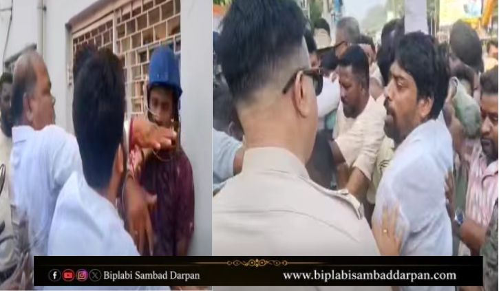 পুরসভার গেটে তালা দিয়ে বিক্ষোভ, পুলিশ ও বিজেপি কর্মী-সমর্থকদের মধ্যে ধস্তাধস্তি